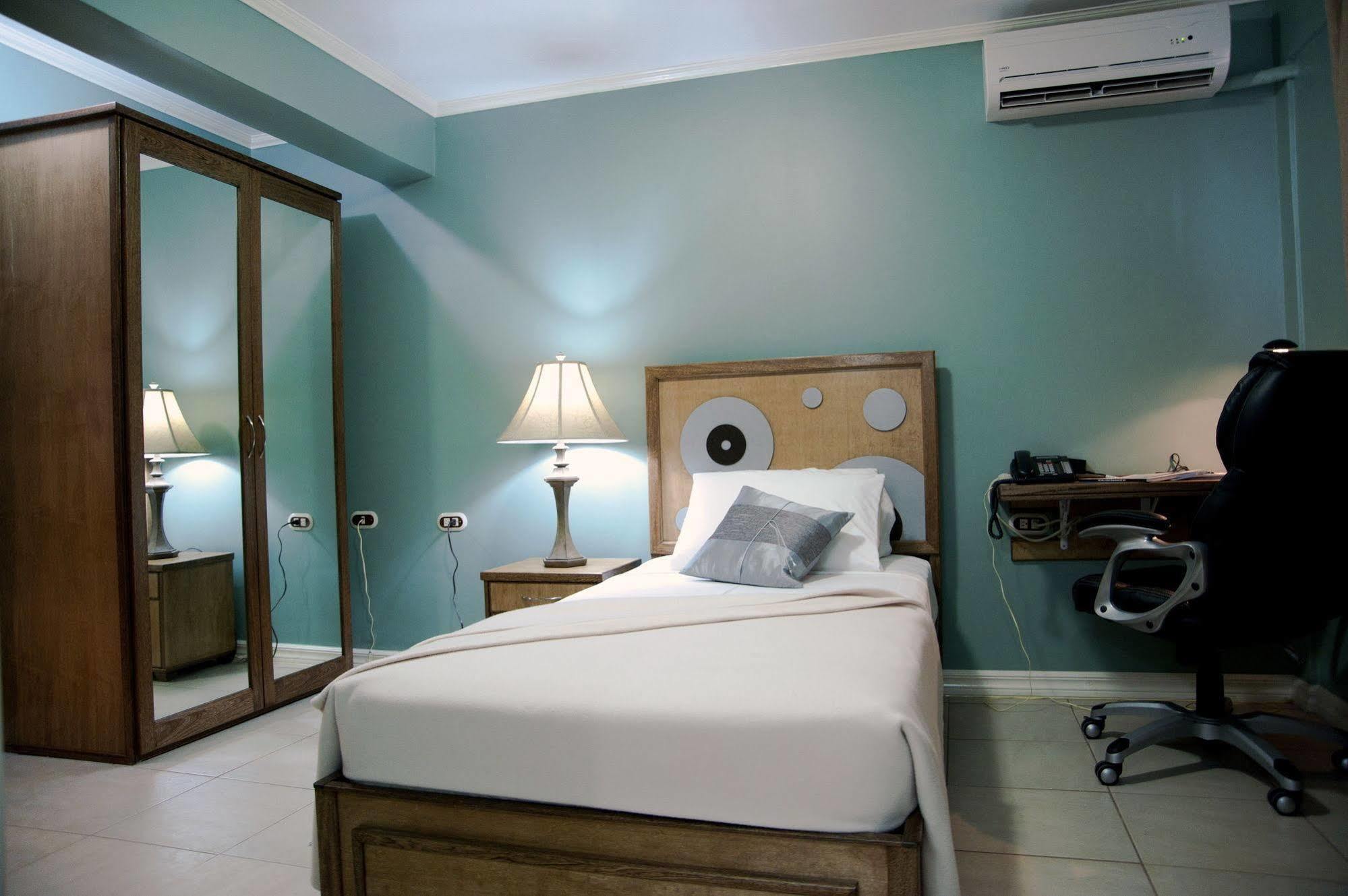 Culture Crossroads Inn Port of Spain Ngoại thất bức ảnh