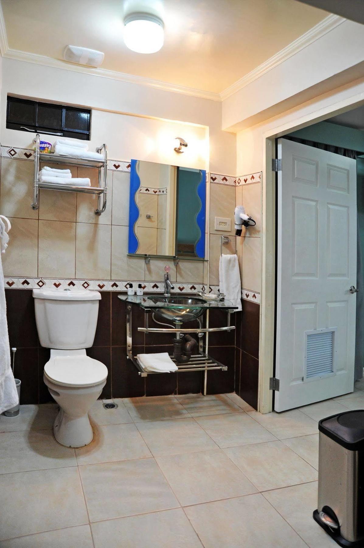 Culture Crossroads Inn Port of Spain Ngoại thất bức ảnh